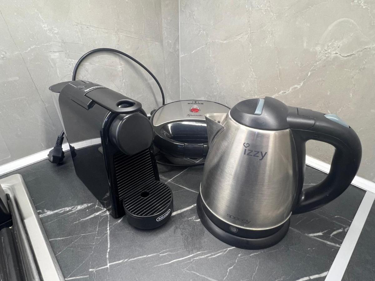 Serres City Center Modern Apartment Ngoại thất bức ảnh
